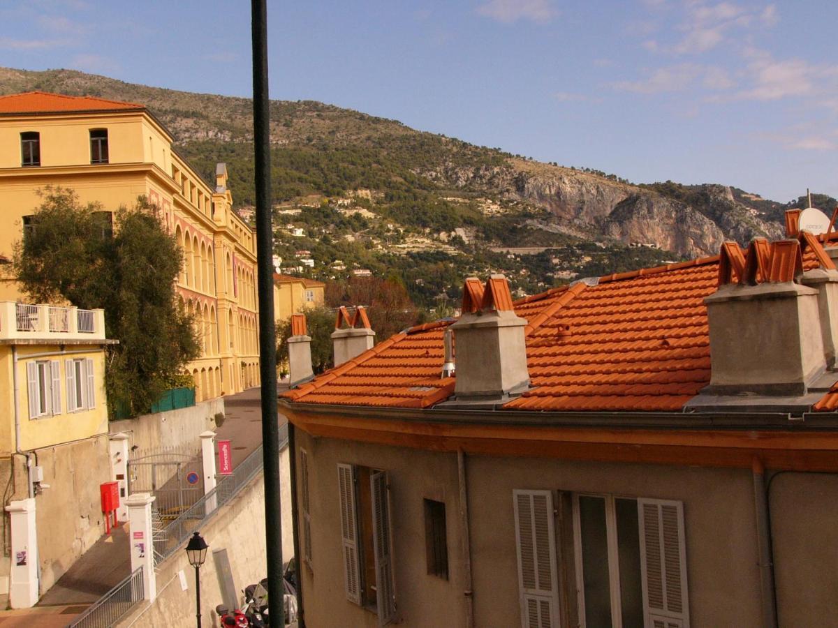 Appartement Maison Julien 3 *